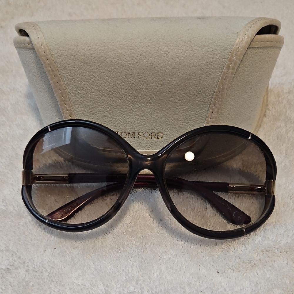 Tom Ford Oversized Brown Burgundy Gradient Round Sunglasses With Case